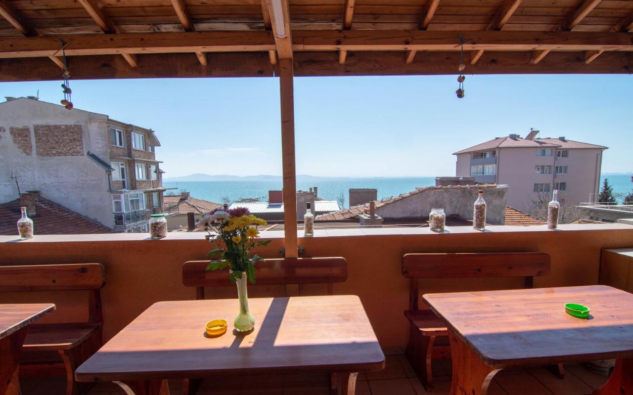 Fener Guest House Pomorie Bagian luar foto