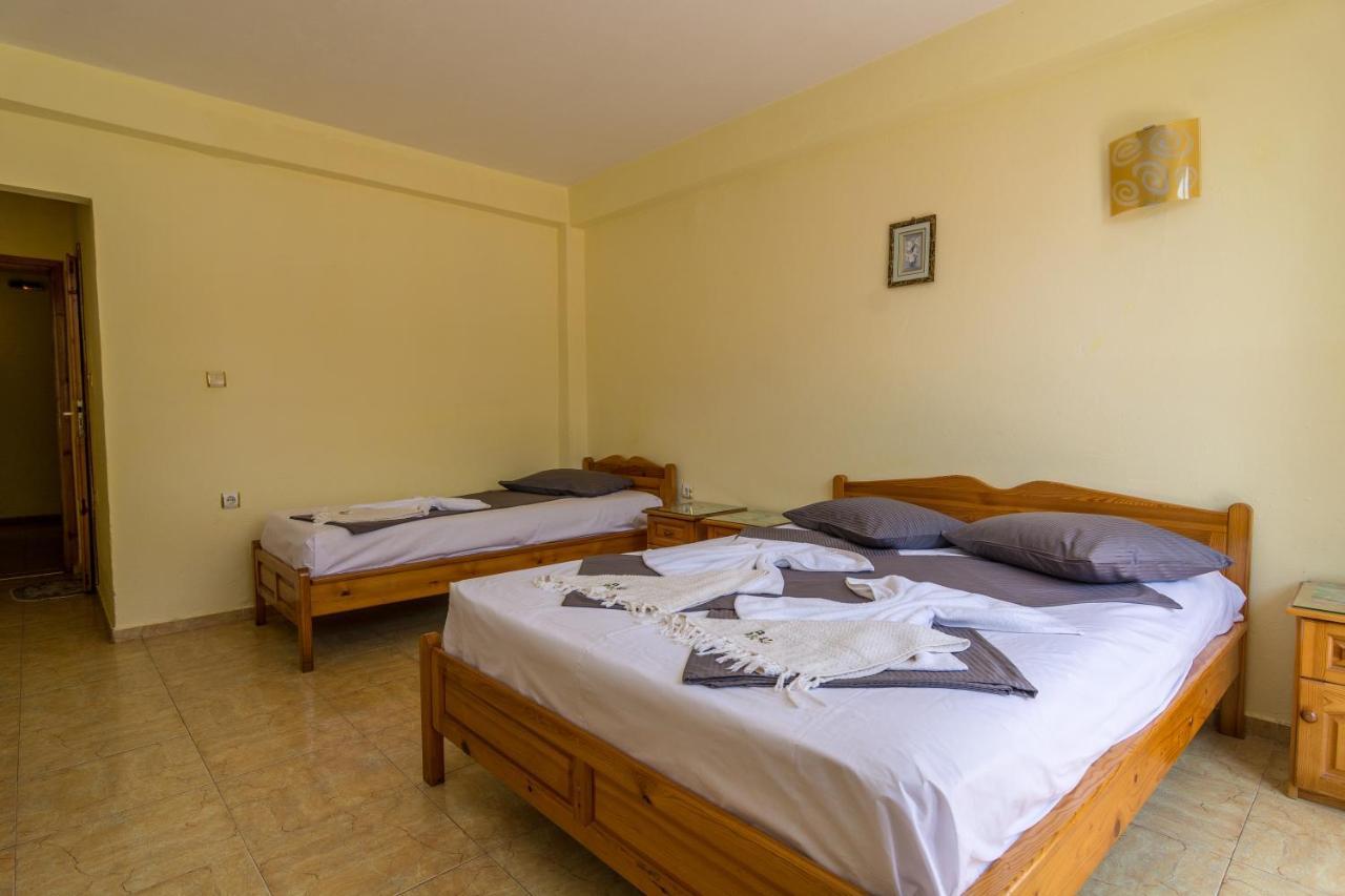 Fener Guest House Pomorie Bagian luar foto