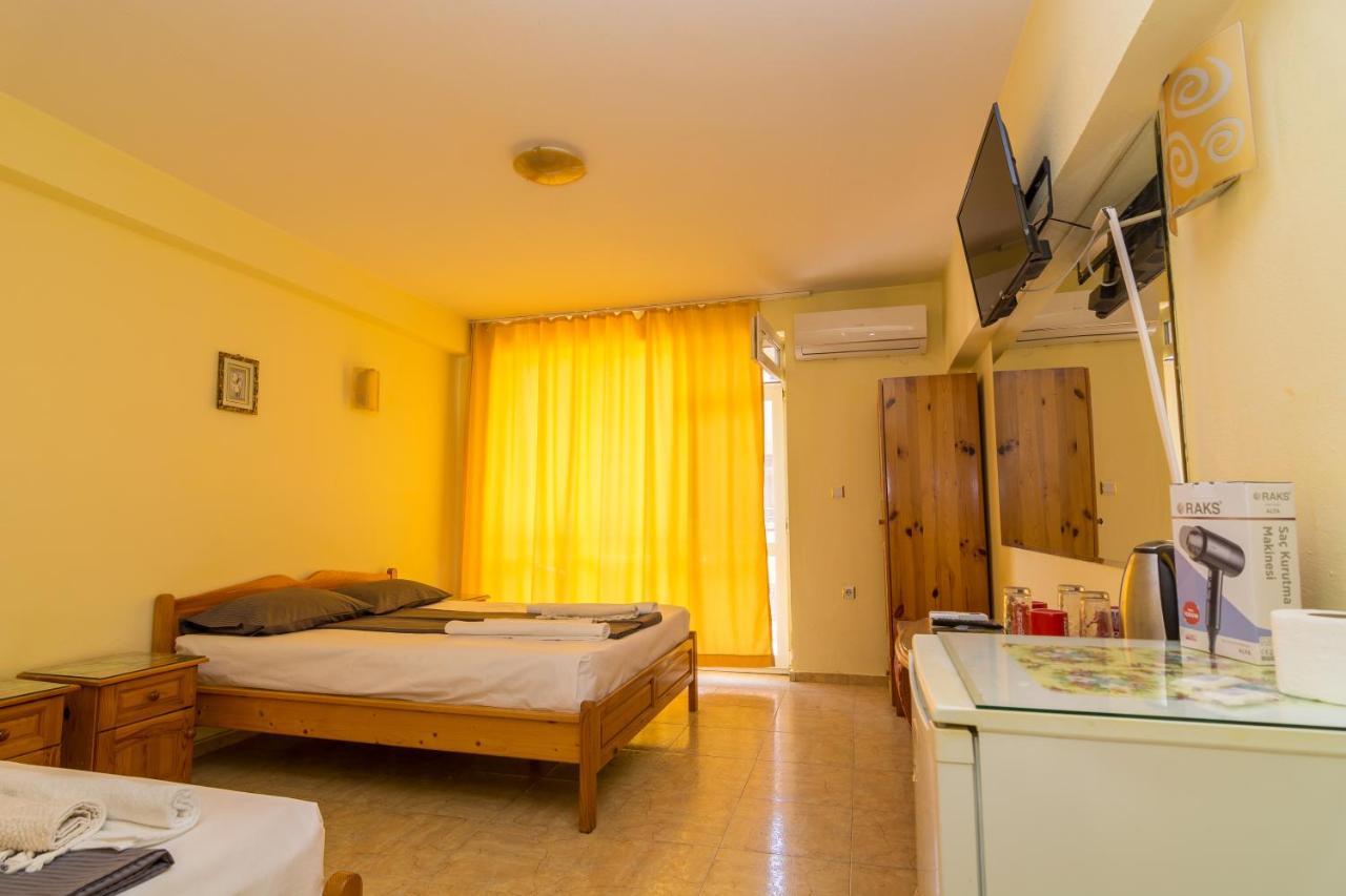 Fener Guest House Pomorie Bagian luar foto