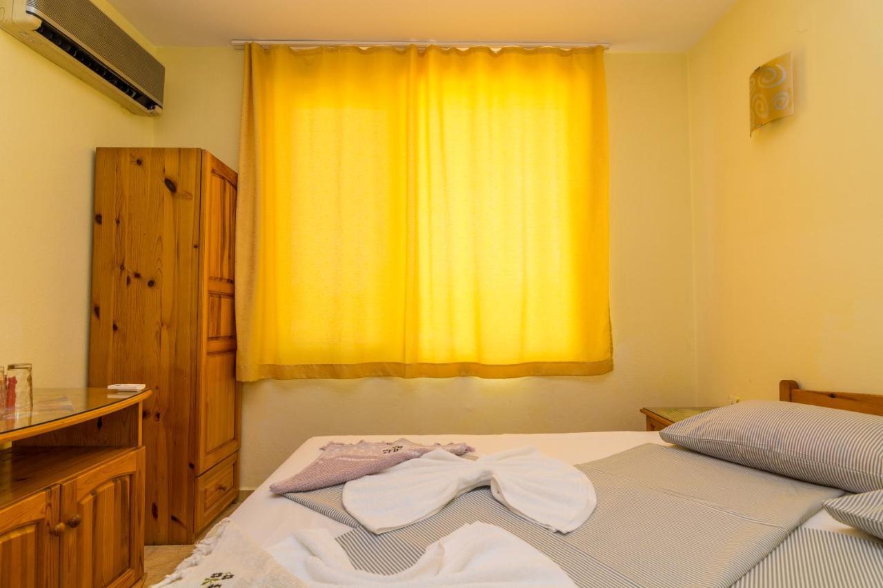 Fener Guest House Pomorie Bagian luar foto