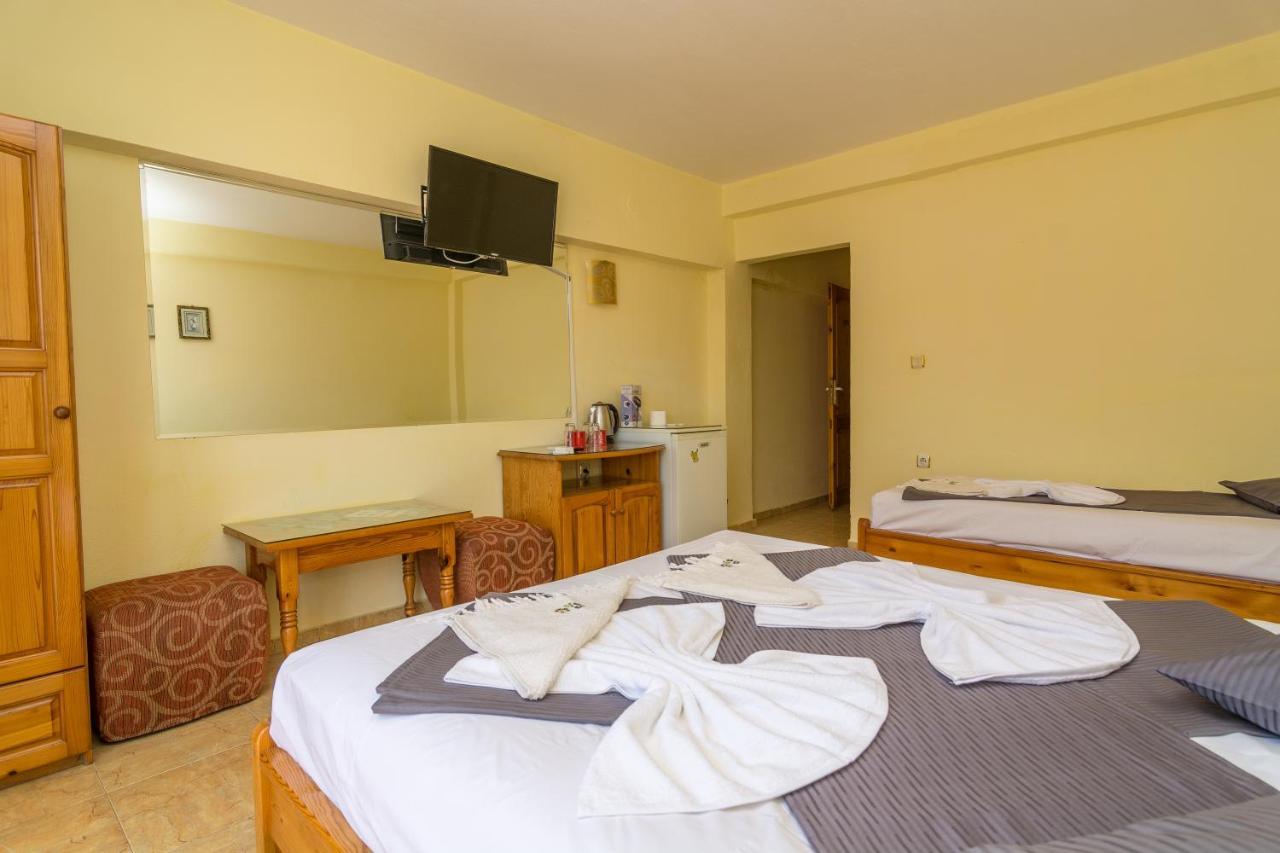 Fener Guest House Pomorie Bagian luar foto