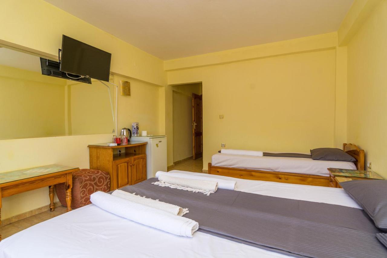 Fener Guest House Pomorie Bagian luar foto
