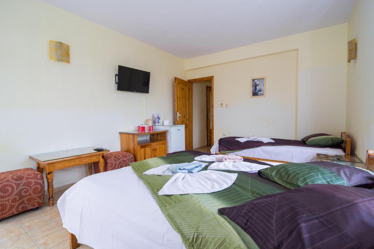 Fener Guest House Pomorie Bagian luar foto